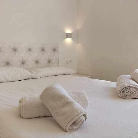 Bonito Apartamento En 2º Linea De Playa & Parking Lägenhet Málaga Exteriör bild