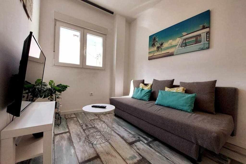 Bonito Apartamento En 2º Linea De Playa & Parking Lägenhet Málaga Exteriör bild